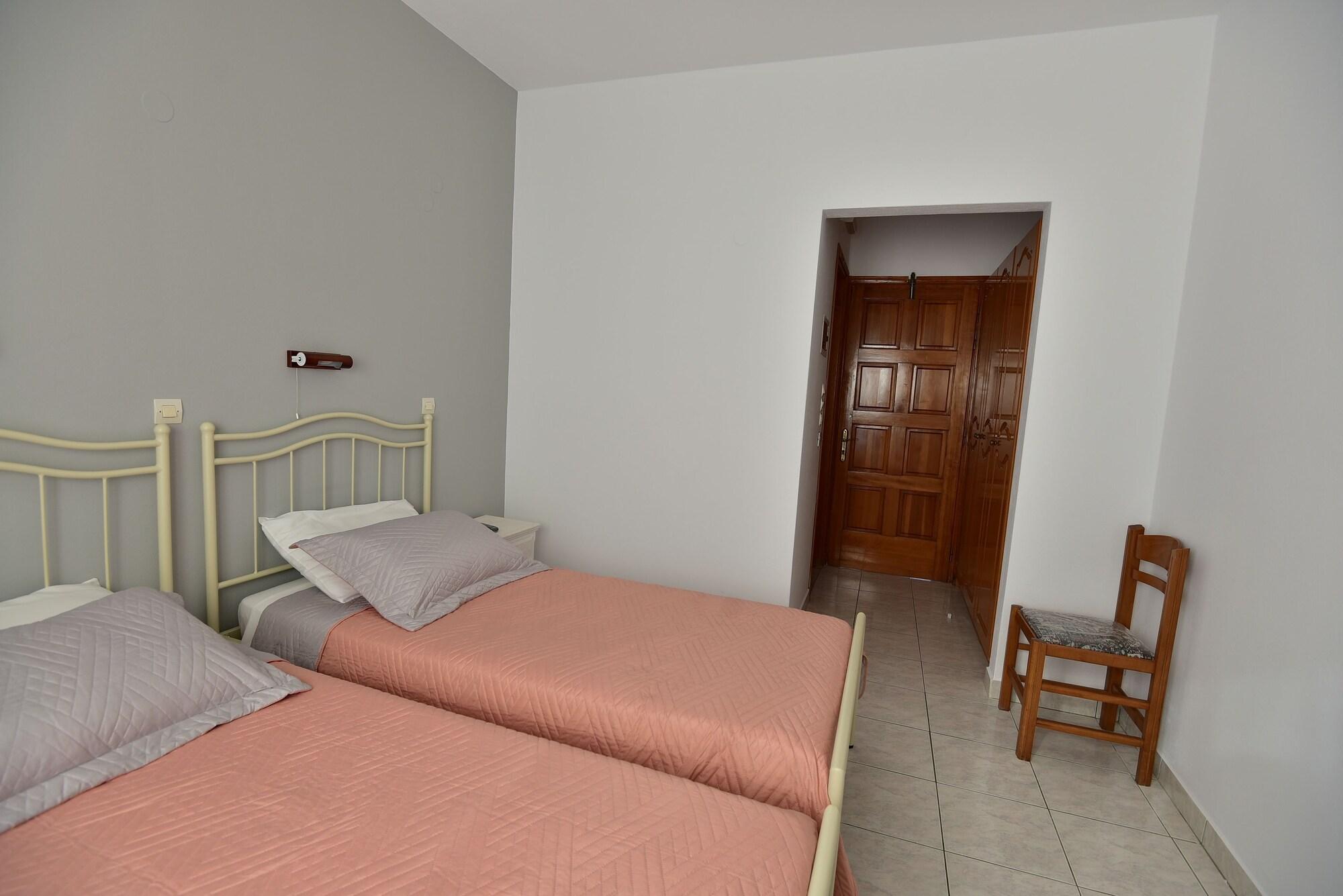 Balaskas Hotel Diafani Exterior photo