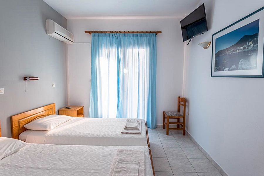 Balaskas Hotel Diafani Exterior photo